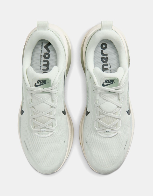Nike - Vomero 18 - Men's