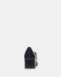 Hush Puppies - Virgo