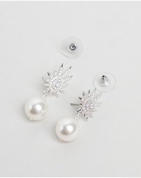 Stephanie Browne - Venus Pearl Earrings