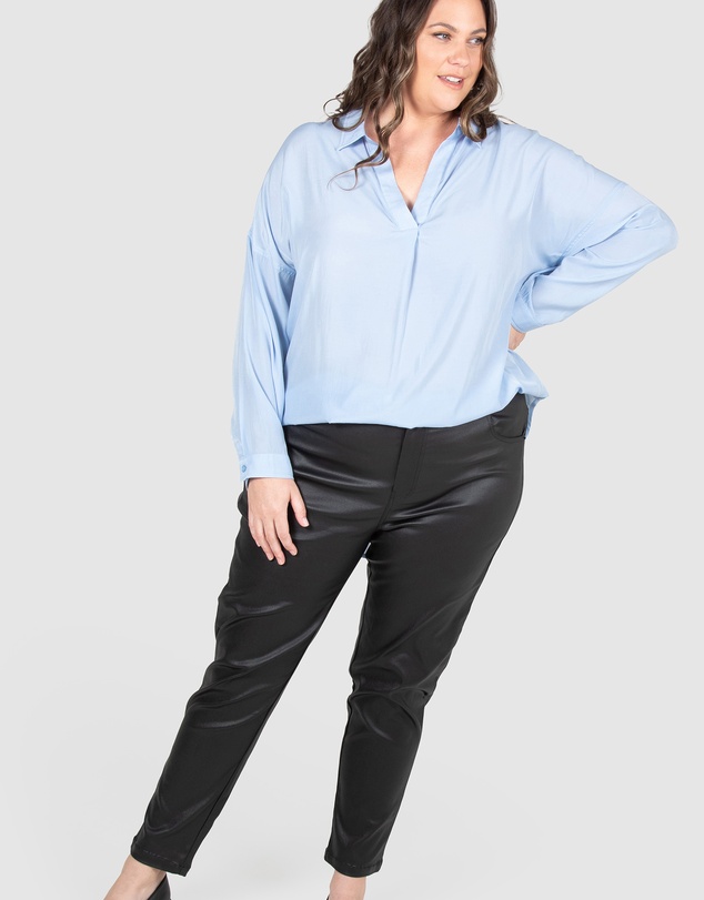 Love Your Wardrobe - Parker PU Coated Jeans