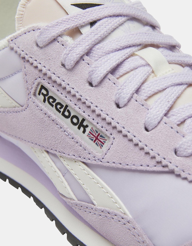 Reebok - Classic AZ Sneakers - Women's