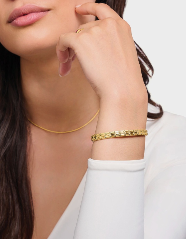 THOMAS SABO - Gold Wide Bangle with Crocodile Detailing