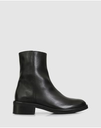 S by Sempre Di - Lauryn Ankle Boots
