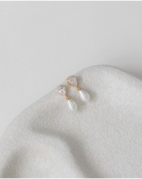 The White Collection - Sara - Elegant Gold Pearl Bridal Earrings