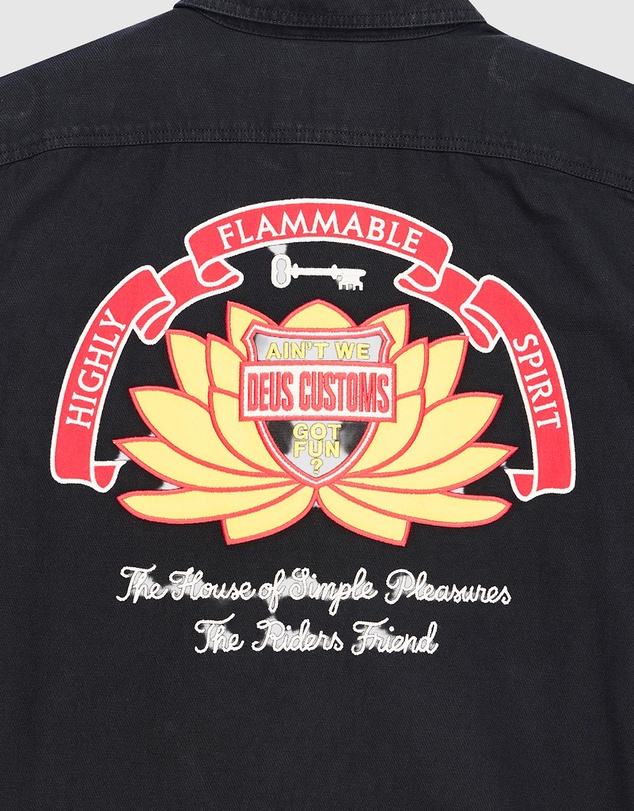 Deus Ex Machina - Sacred Chest Shirt