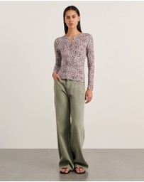 Jag - Celina Henley Top