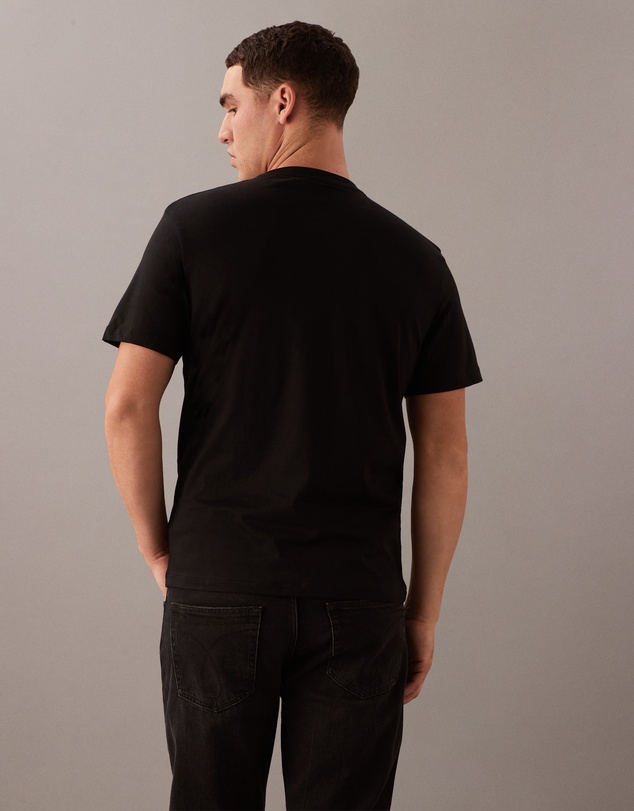 Calvin Klein - Liquid Touch Crewneck T-Shirt