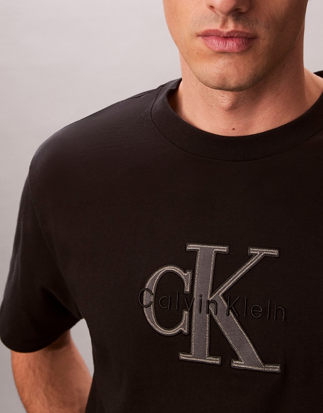 Calvin Klein Jeans - Relaxed Logo Applique T-shirt