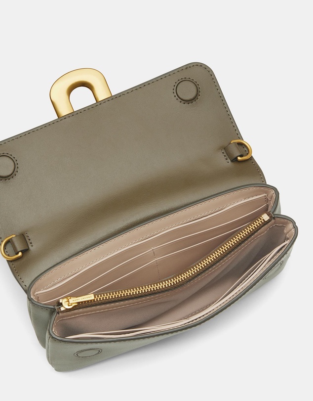 Marc Jacobs - Wallet On Chain
