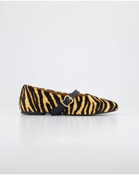 Walnut Melbourne - Zetta Leather Ballet