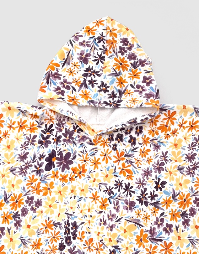 WITH LOVE FOR KIDS - Hooded Beach Towel - Kids