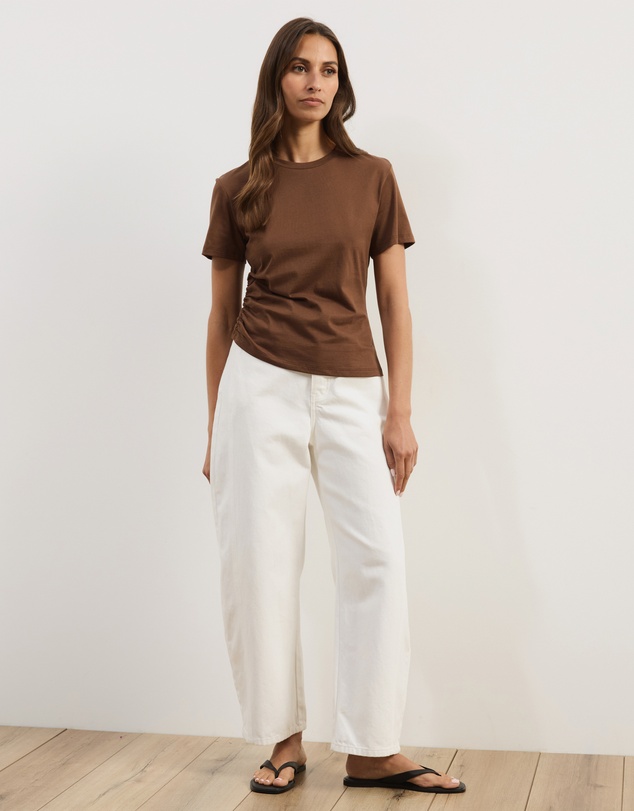 Atmos&Here - Emi Asymmetric Hem T-Shirt