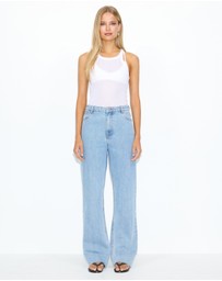 Dazie - Oslo High Waisted Straight Leg Jeans