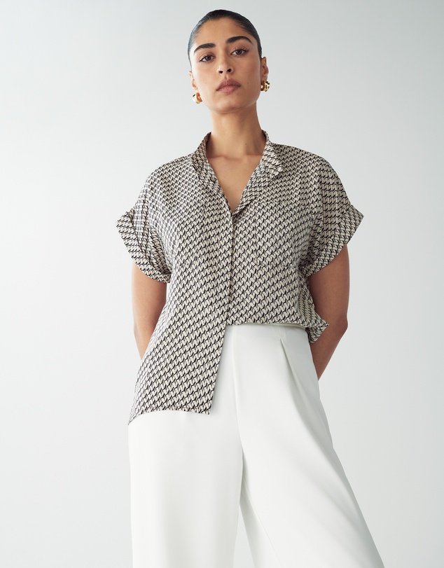 Willa - Taurus Shirt