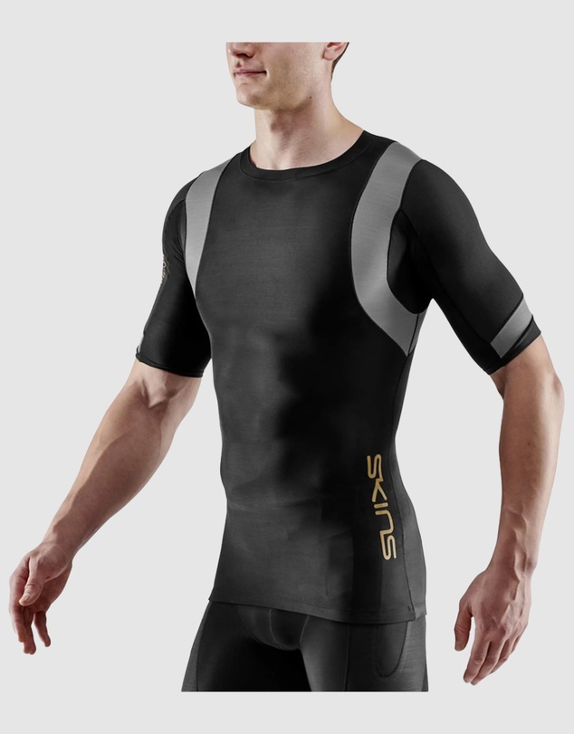 SKINS - Mens Compression Short Sleeve Top Black