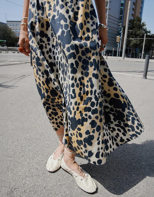 M.N.G - Falda Algodón Animal Print
