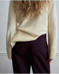 M.N.G - Wide-Leg Mid-Rise Pleated Trousers