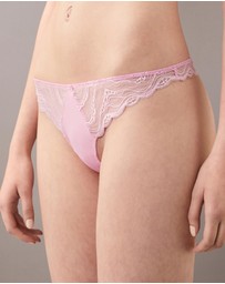 Calvin Klein - Sensual Stretch Lace Thong
