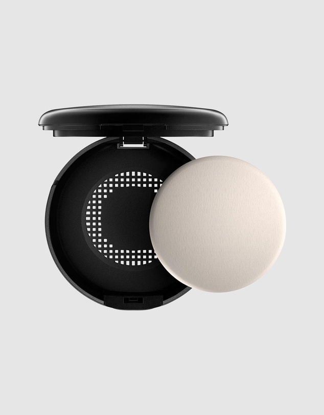 MAC - Studio Fix Powder Plus Foundation - NC20