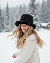 Mossée - Nina Fluffy Winter Fleece Bucket Hat