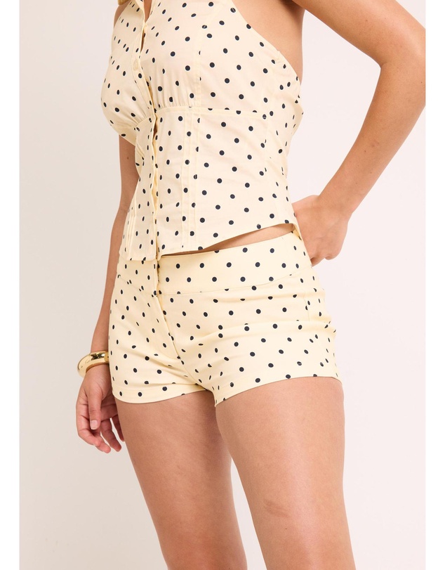 Alice In The Eve - Brielle Hot Shorts