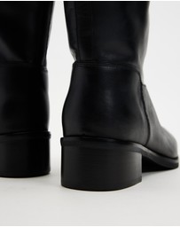 Assembly Label - Stevie Leather Riding Boots