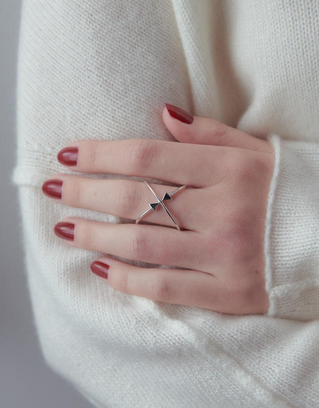 Karen Walker - Atomic Arrows Ring