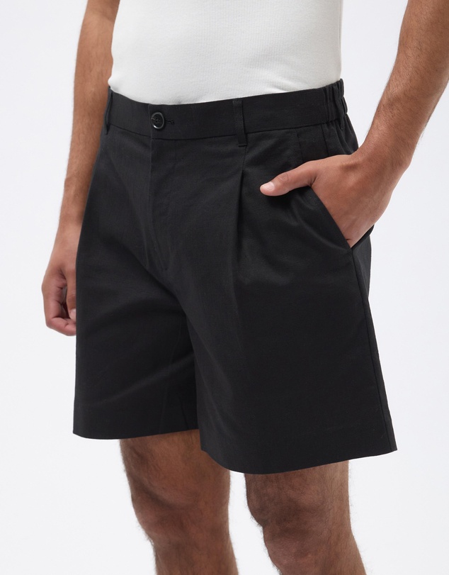 AERE - Leon Pleated Linen Blend Shorts