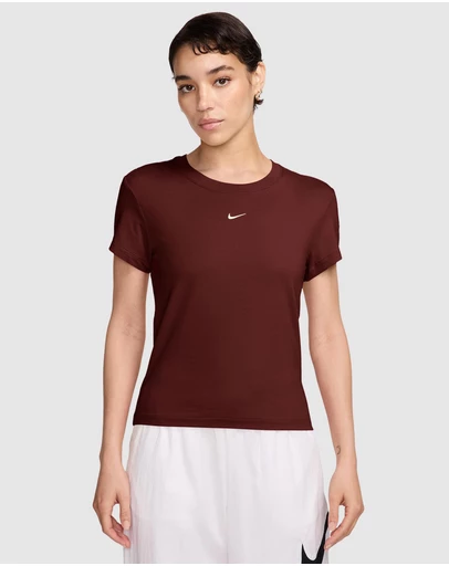 Nike - Sportswear Chill Knit T-Shirt