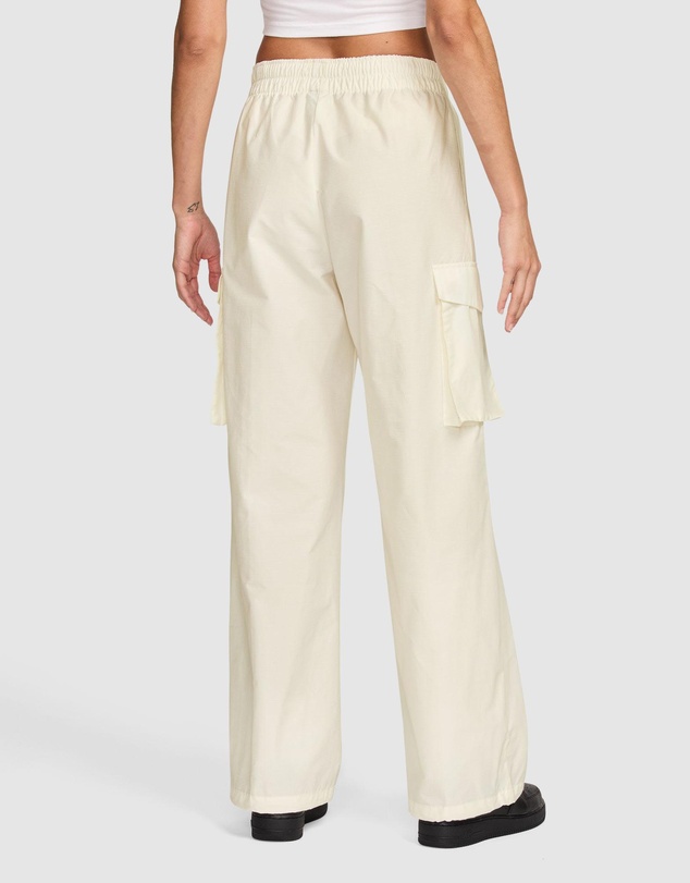 Nike - Sportswear Everything Woven Mid-Rise Cargo Pants