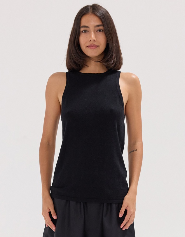 Cloth & Co. - The Layering Tank