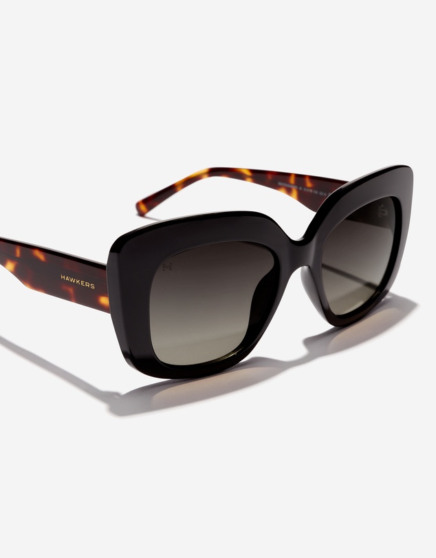 Hawkers Co - HAWKERS - Carey Smoky Black Eco TANGO  Sunglasses for Men and Women UV400