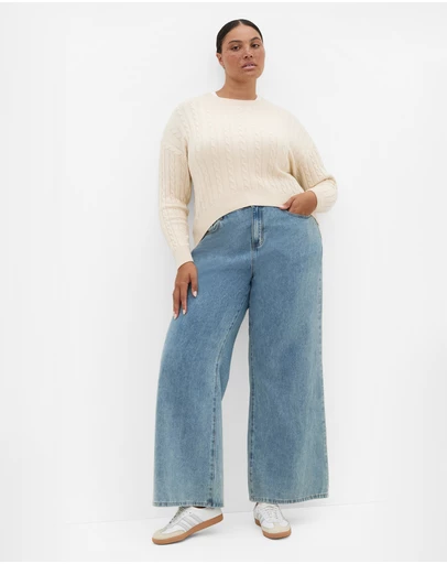 City Chic - Plus size Kenia Crew Neck Knit Jumper - cream