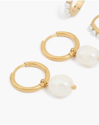 Lovisa - Waterproof Gold Plated Stainless Steel Pearl Detail Huggie Earrings 2-Pack