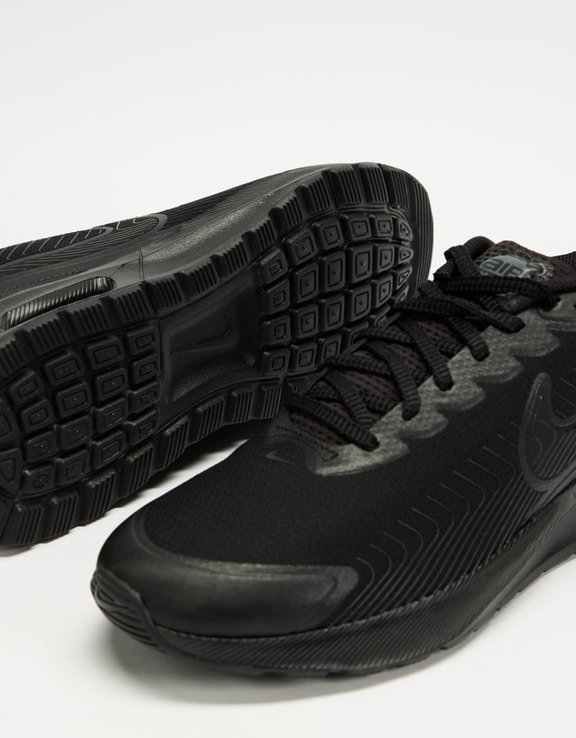 Nike - Air Max Nuaxis - Men's