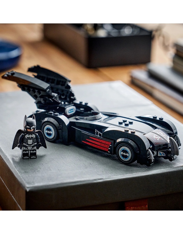 LEGO - Batman & Robin(TM) Batmobile(TM)