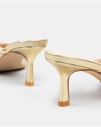 RAID - Briar kitten heeled mules in Gold