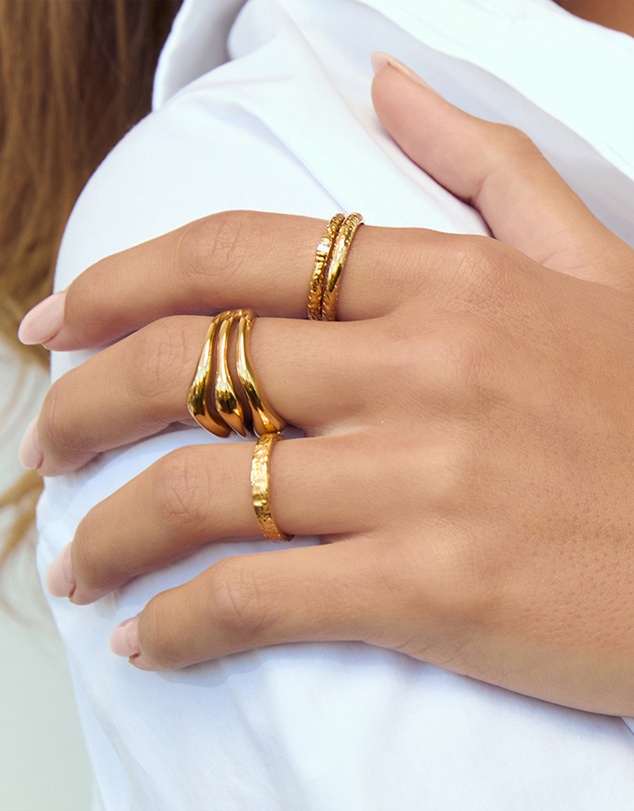 Arms Of Eve - Lorenzo Gold Stacking Ring
