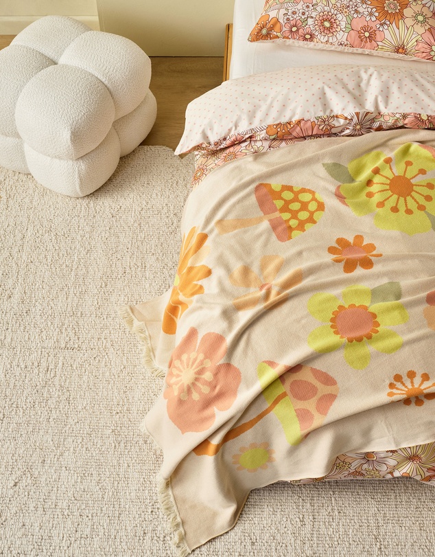 Linen House Kids - Flower Power Blanket