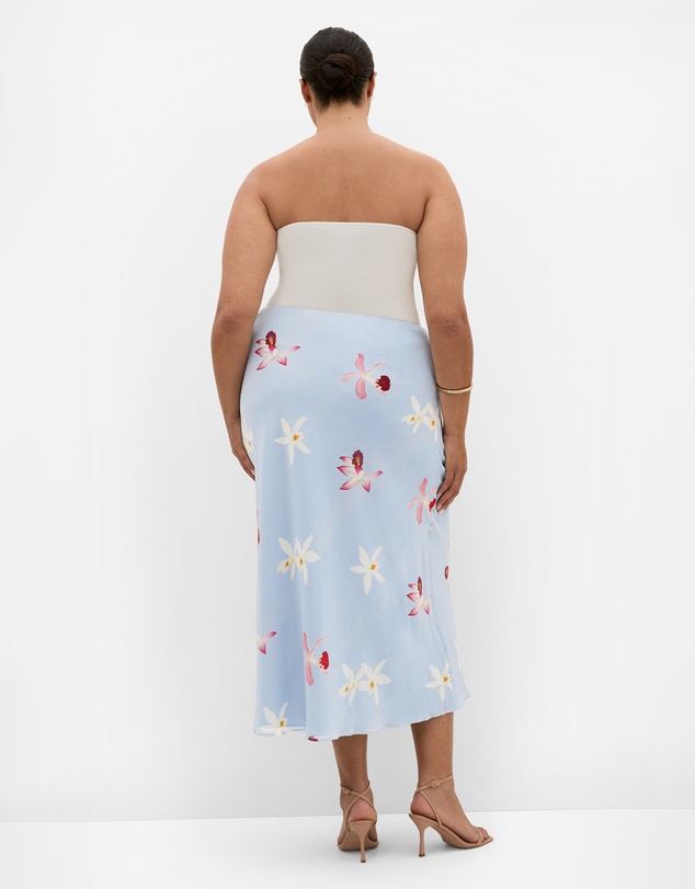 City Chic - Plus size Orchid Print Maxi Skirt - light blue