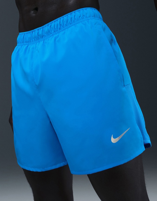 Nike - DriFIT 5