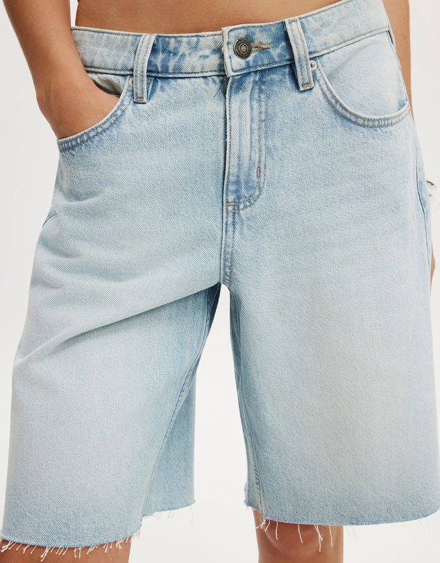 Cotton On - Baggy Denim Shorts