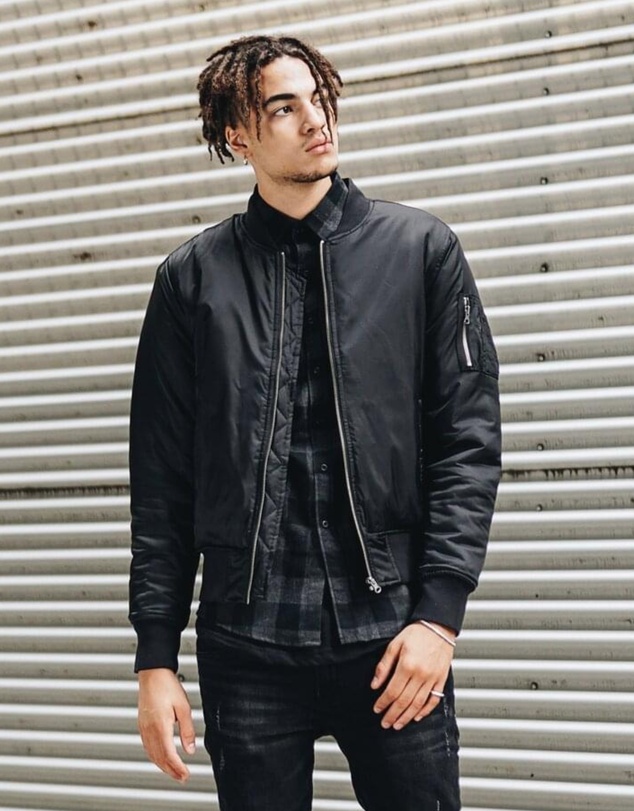 Urban Classics - Tech Bomber Jacket