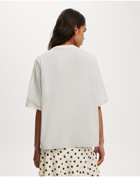 Cotton On - Lcn Oversized Crew Neck Raglan Jersey