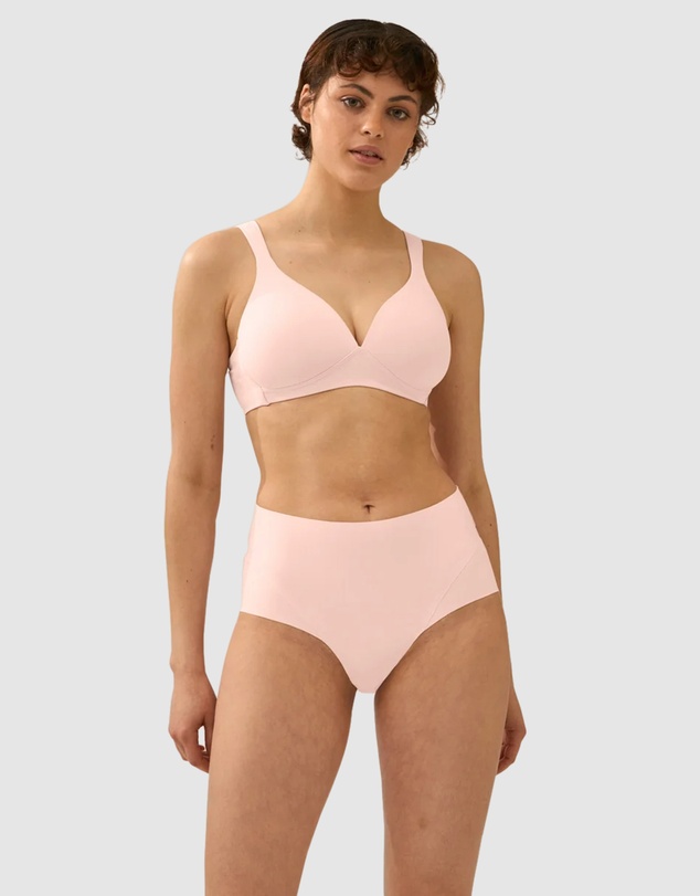 Naturana - The Wednesday Wireless T-Shirt Bra with Padded Straps