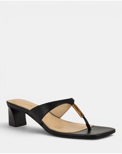 BLACK 001