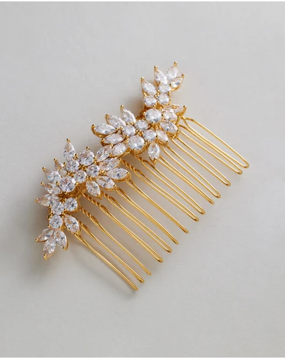 Stephanie Browne - Kitty Comb