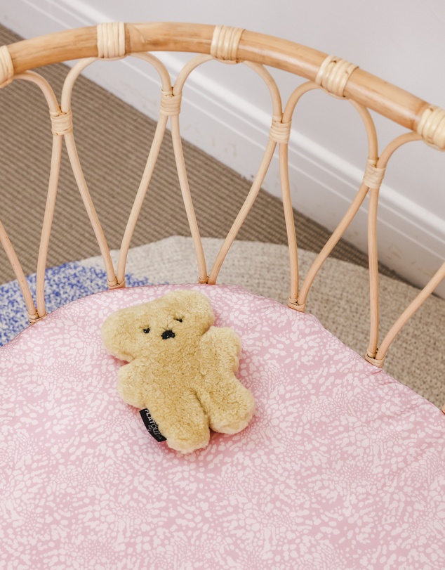 SILK MAGNOLIA - Pure Silk Fitted Bassinet and Cot Sheets