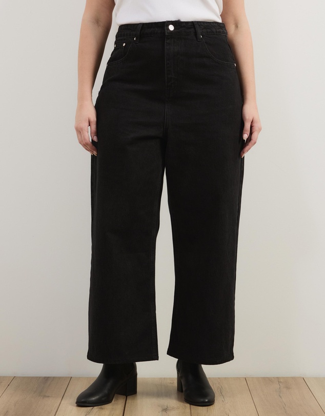 Atmos&Here Curvy - Kara Cropped Wide Leg Jeans