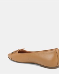 Vionic - Klara Ballet Flat - Camel Leather